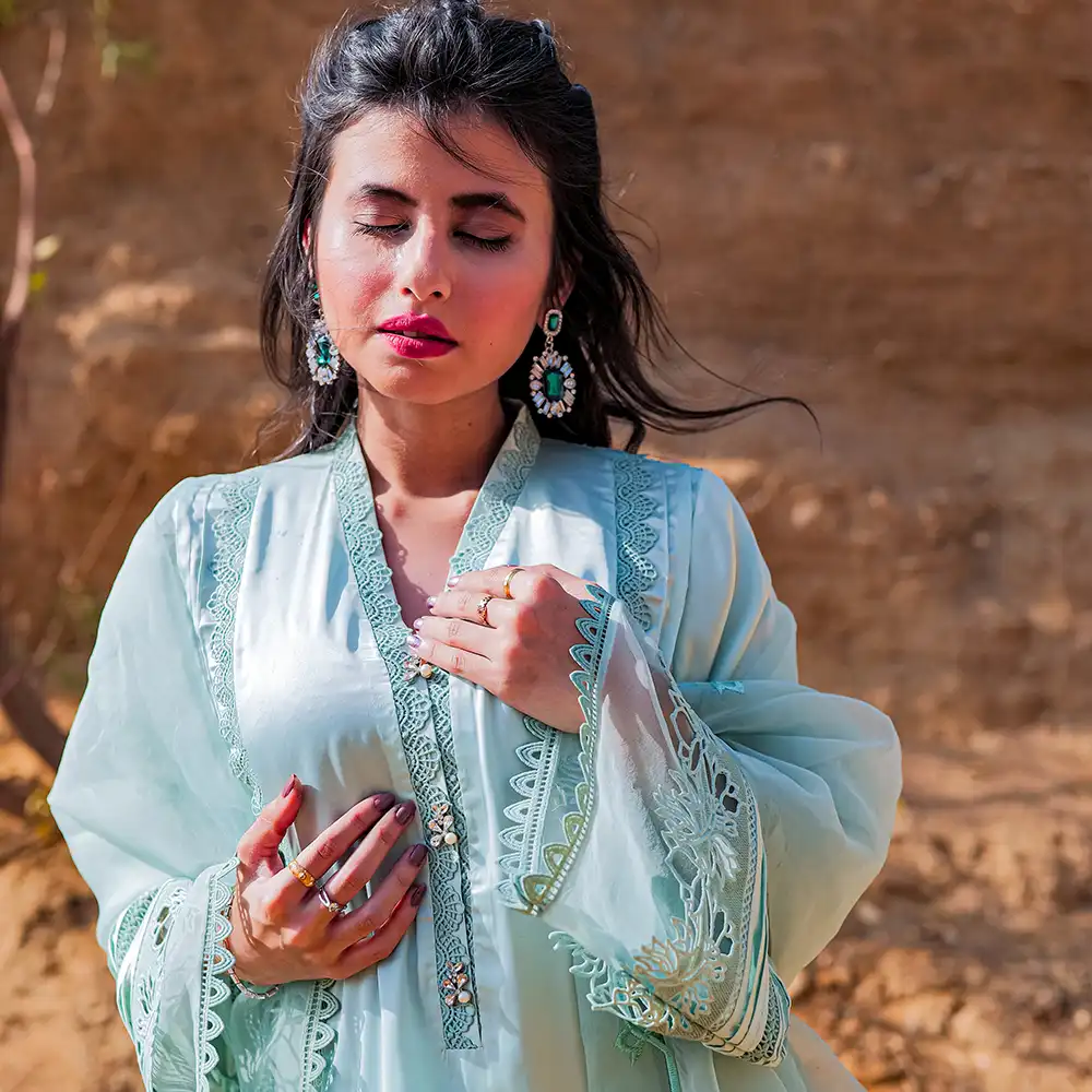 Shop Primary Image Shop Primary Image